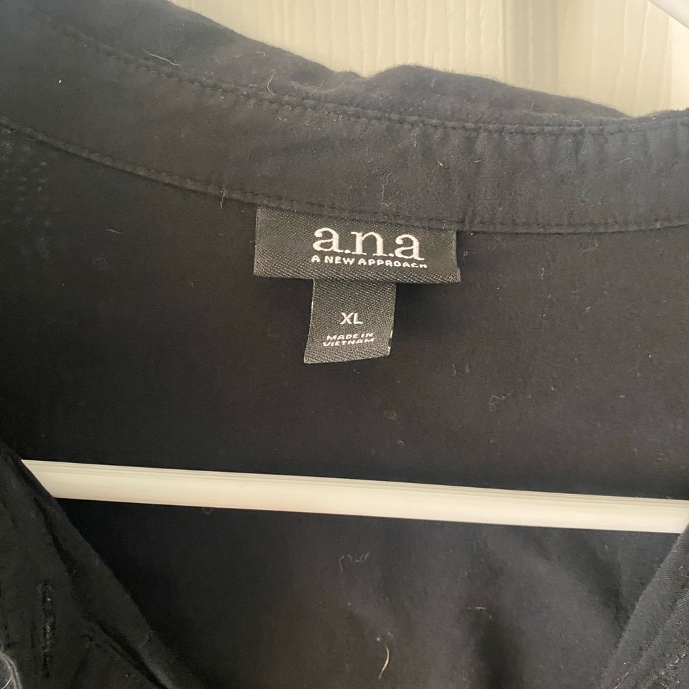 Back soft button up - Picture 2 of 3